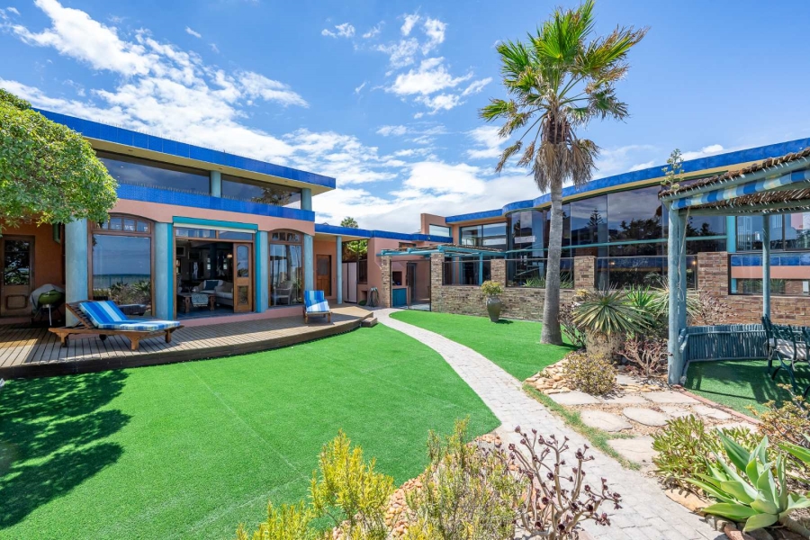 4 Bedroom Property for Sale in Gordons Bay Western Cape